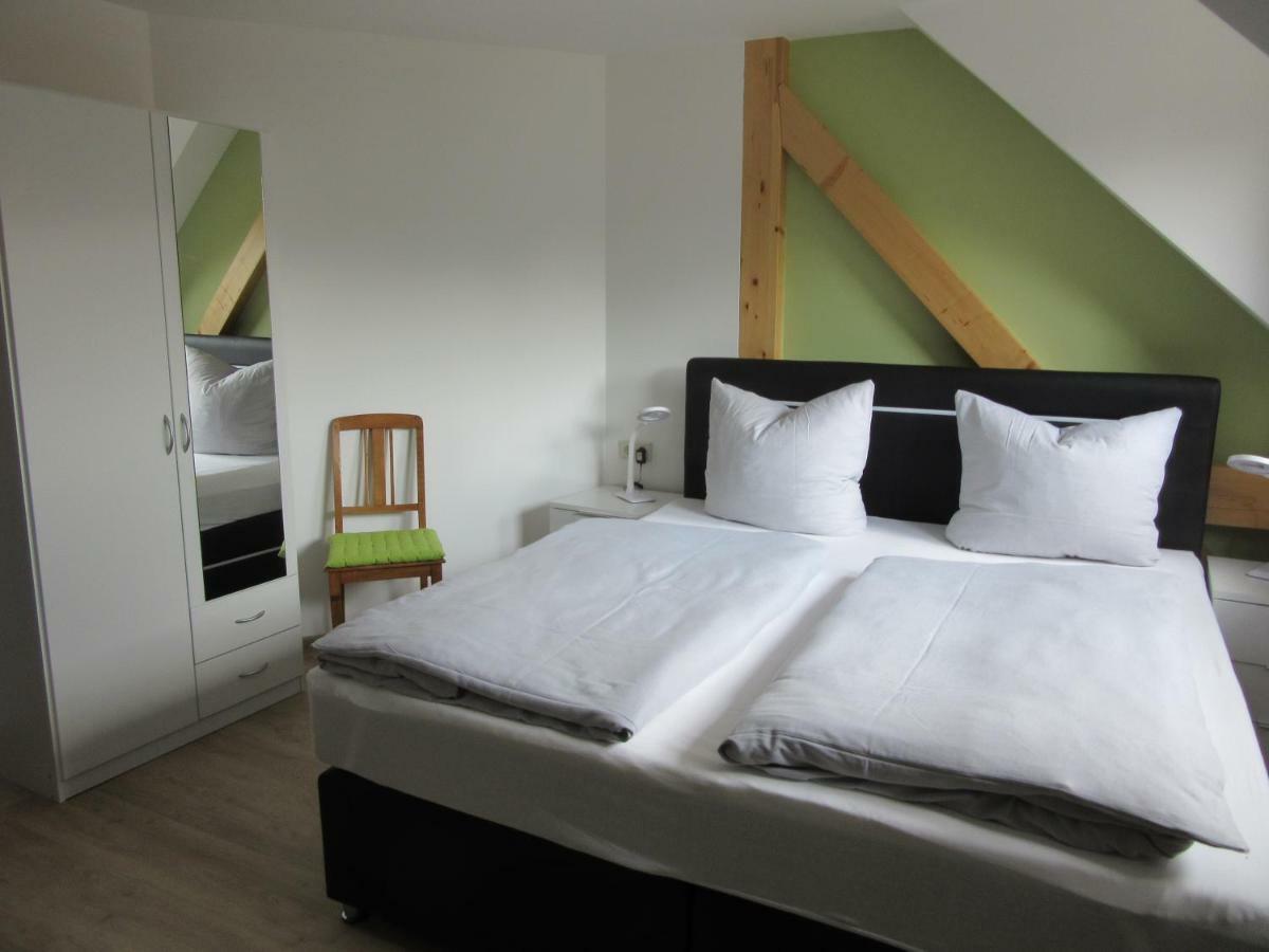 Feriendomizil Taupadel Appartement Burgel  Buitenkant foto