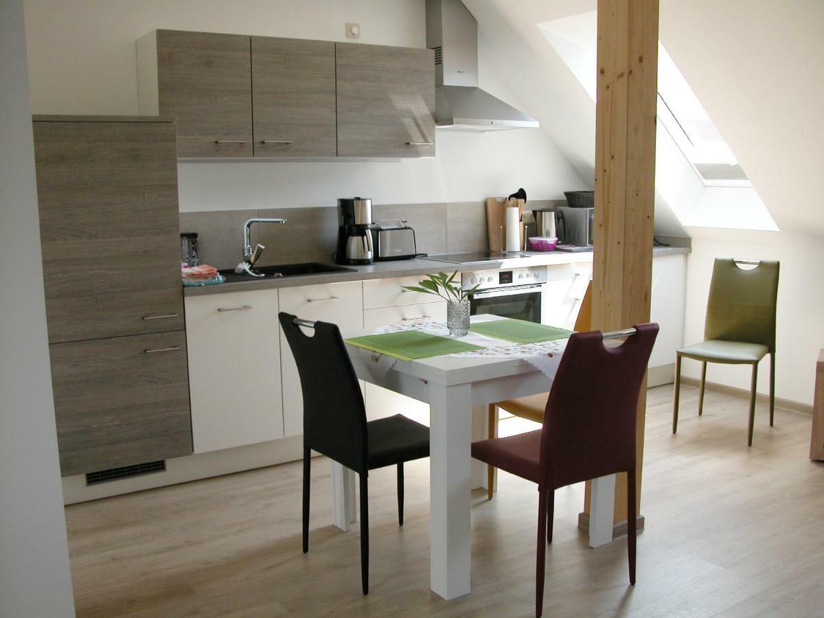 Feriendomizil Taupadel Appartement Burgel  Buitenkant foto